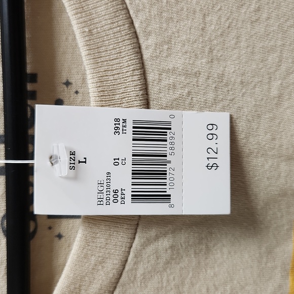 Golden hour graphic tee - Picture 3 of 3